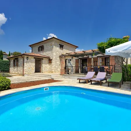 Jurinea Villa Višnjan